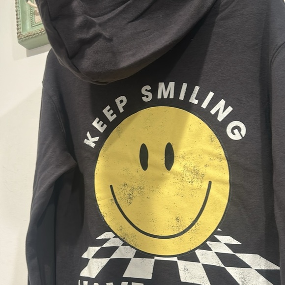 Black Lightning Bolt Smiley Face graphic long sleeve hooded tee new Kids Large - Picture 6 of 6